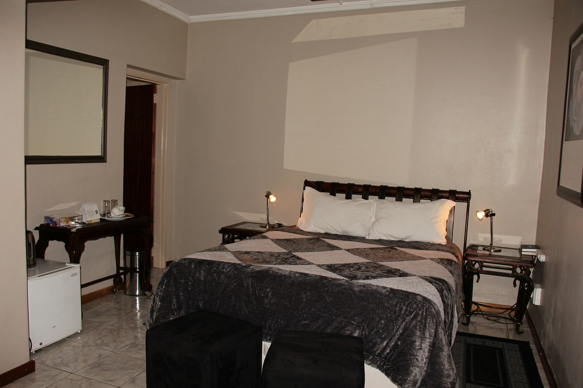 Rusplek Guesthouse And Conference Centre Bloemfontein Buitenkant foto